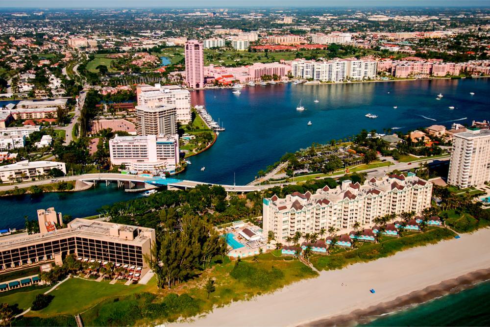 4 Reasons To Live in Downtown Boca Raton
